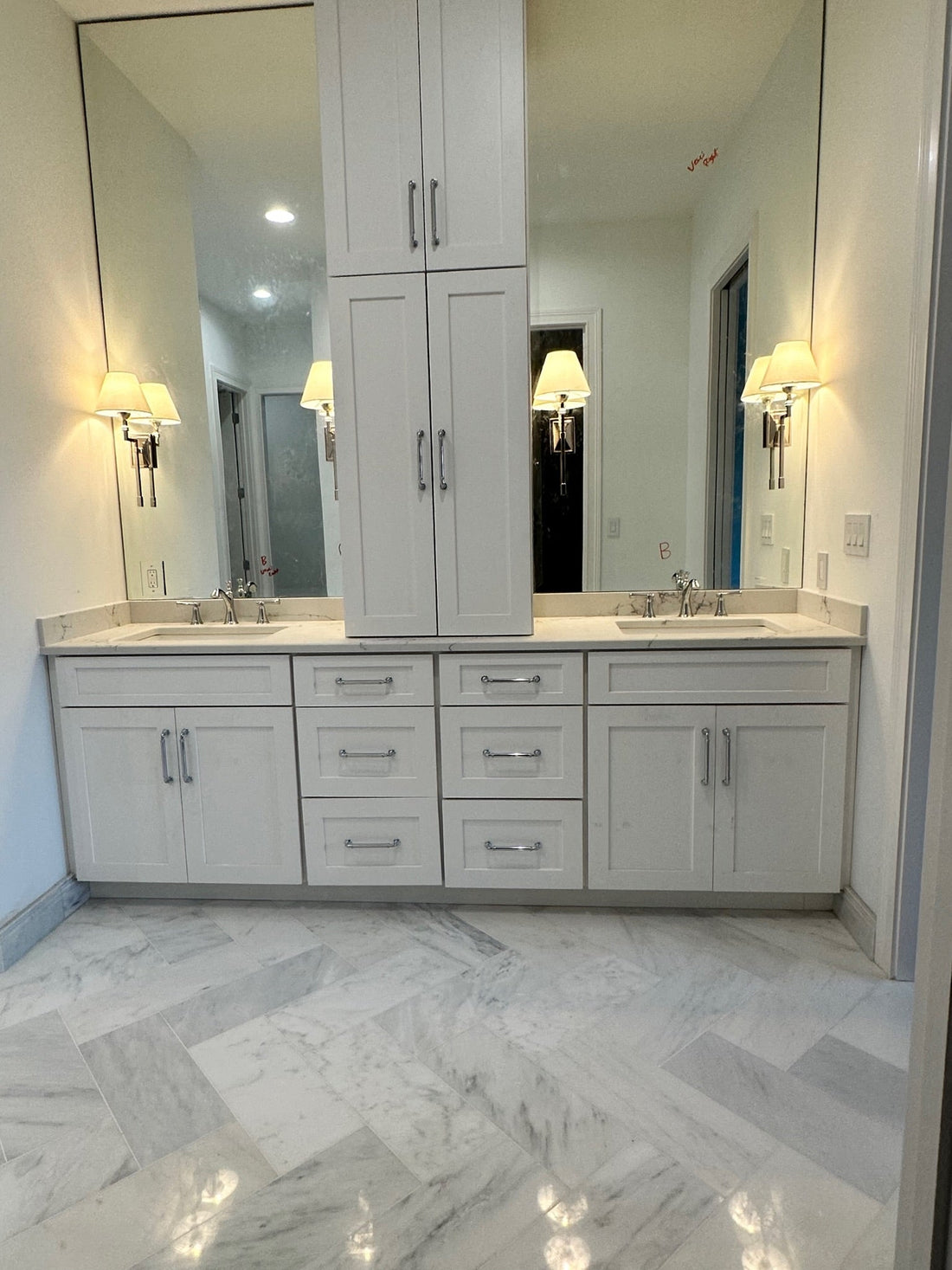 How to Choose the Perfect Cabinet Doors for Your Home